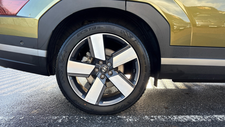 Hyundai SANTA FE 1.6 TGDi Plug-in Hybrid Ultimate 5dr 4WD Auto Estate